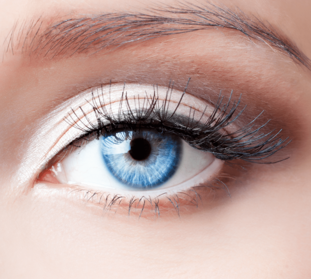 Makijaż dla niebieskich oczu (52 zdjęć)